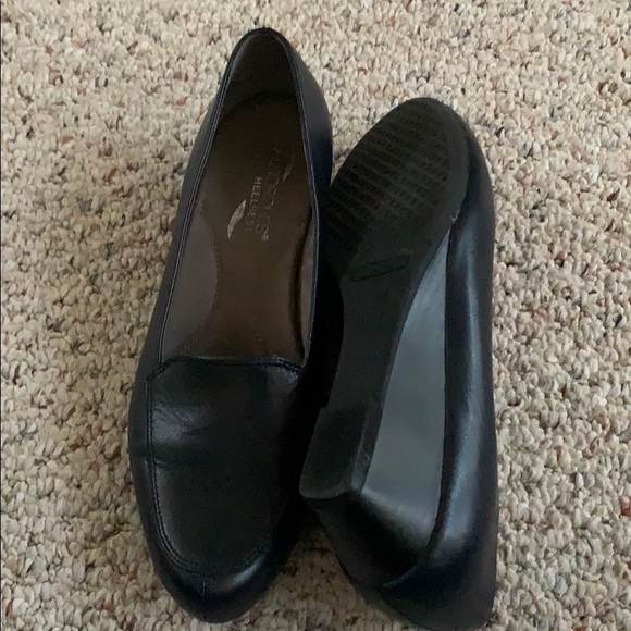 Aerosoles Leather Wedge Loafer 9M - Picture 4 of 4